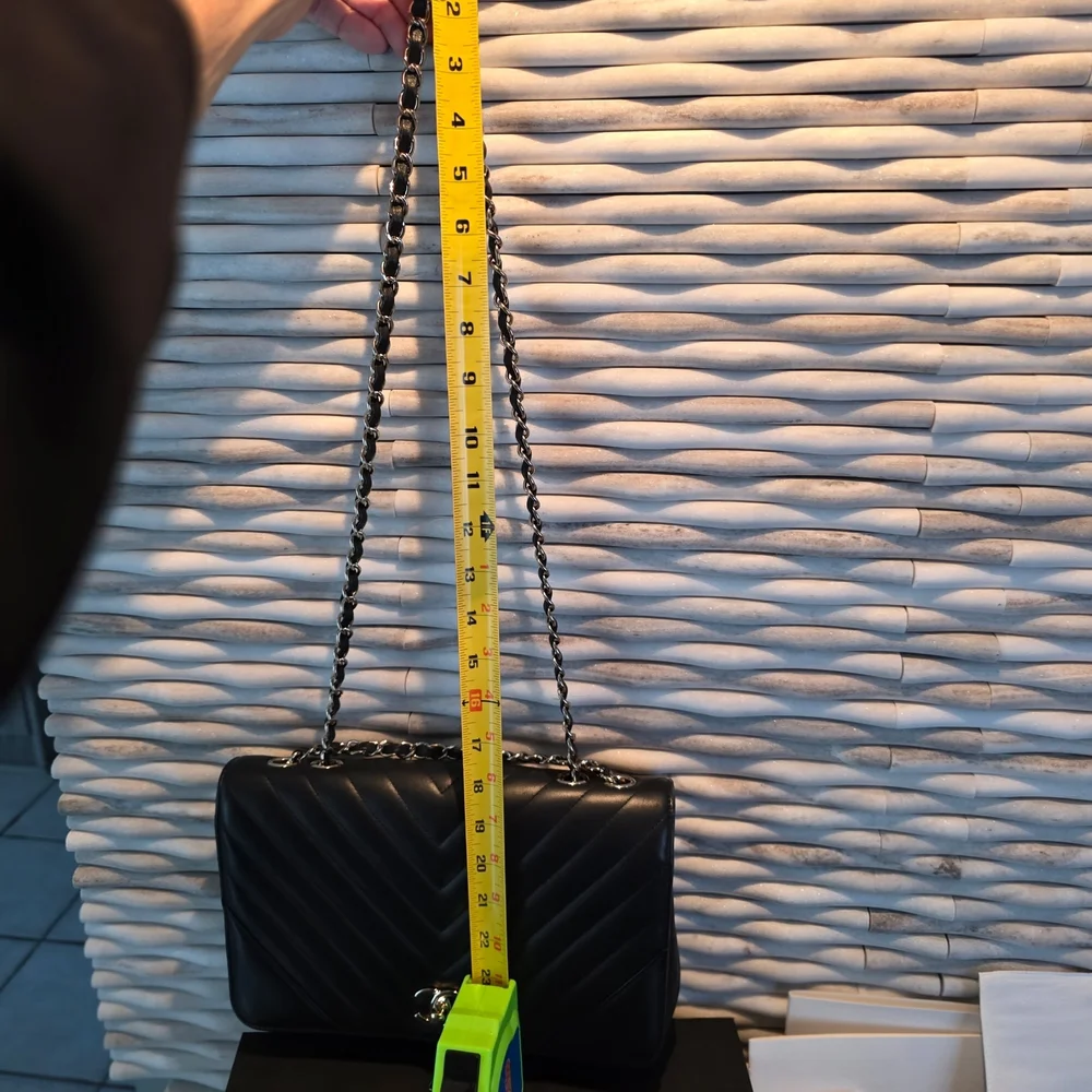 Chanel Chevron Quilted Statement Bag - Picture 9 of 16